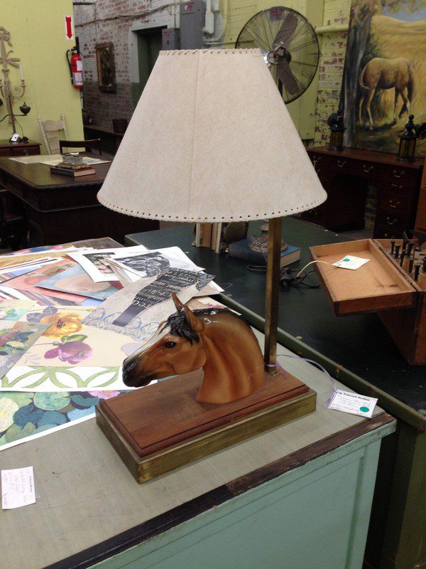 horse head table lamp