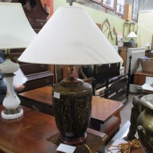 Lamp with 16″ Shade