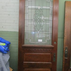 Pine / Beveled Glass Door